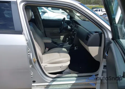 2005 Dodge Magnum Se из США, поврежденный, VIN 2D4FV48V45H147284